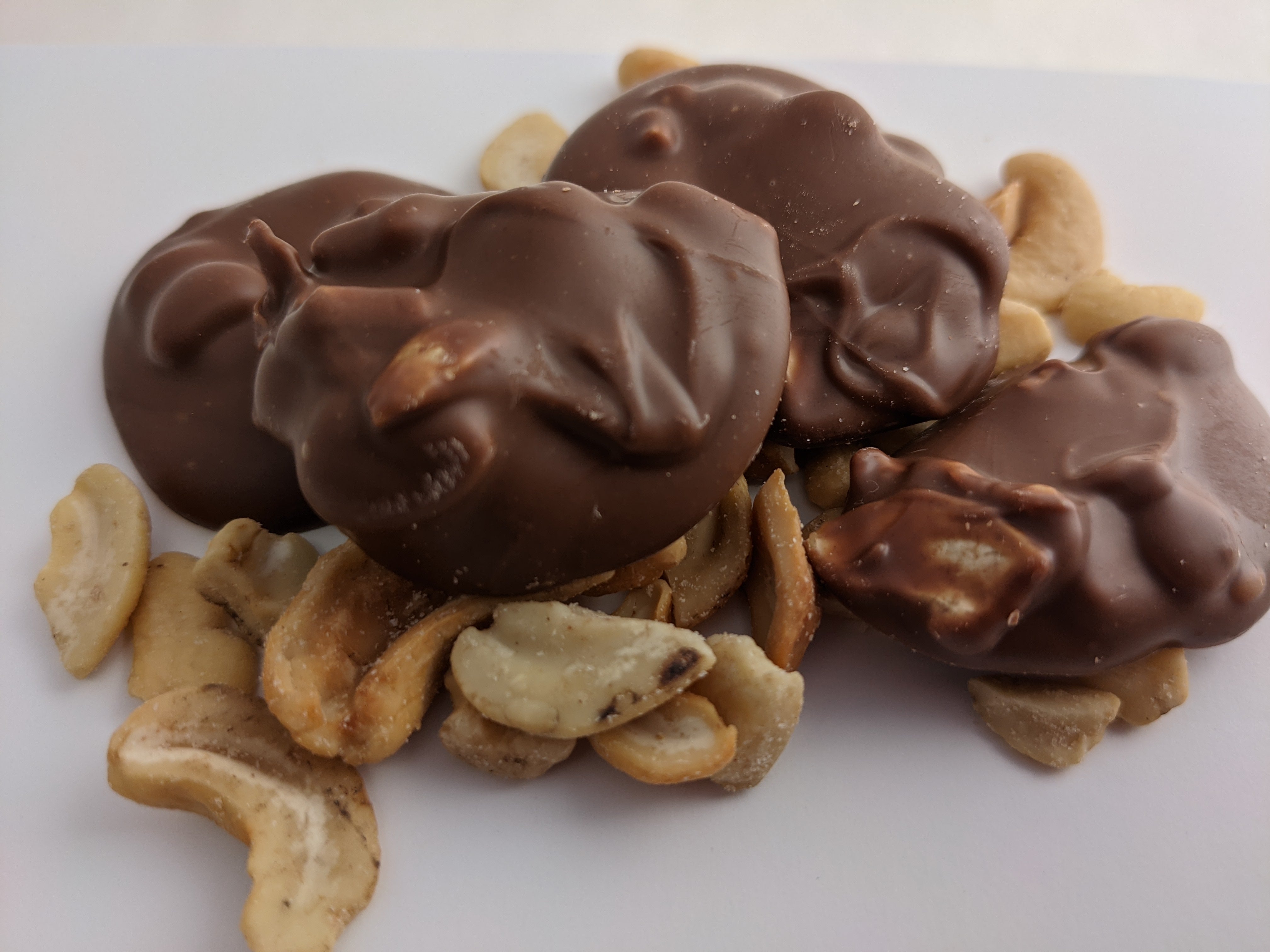 200g Cashew Clusters