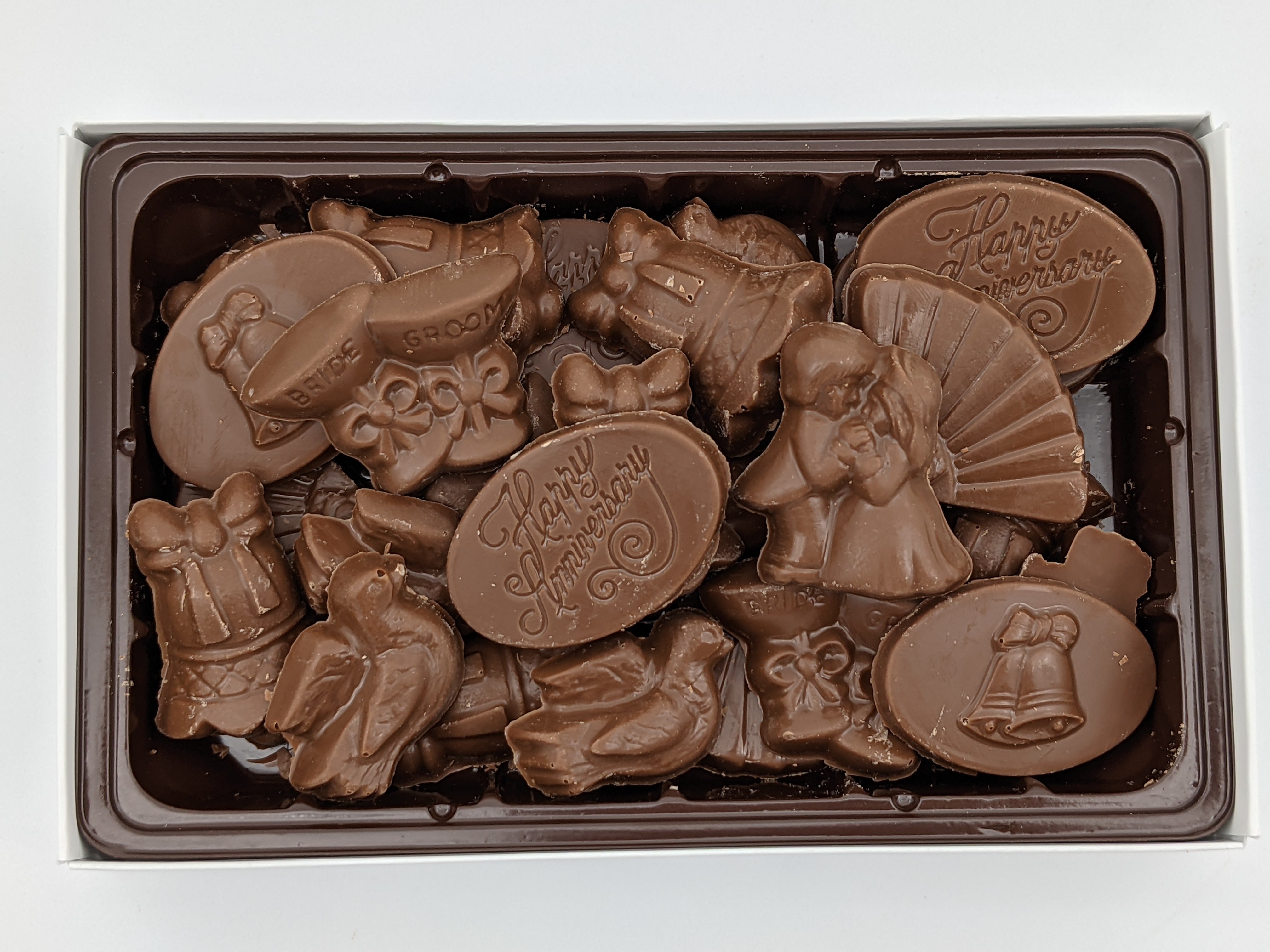 200g Milk Anniversary Box