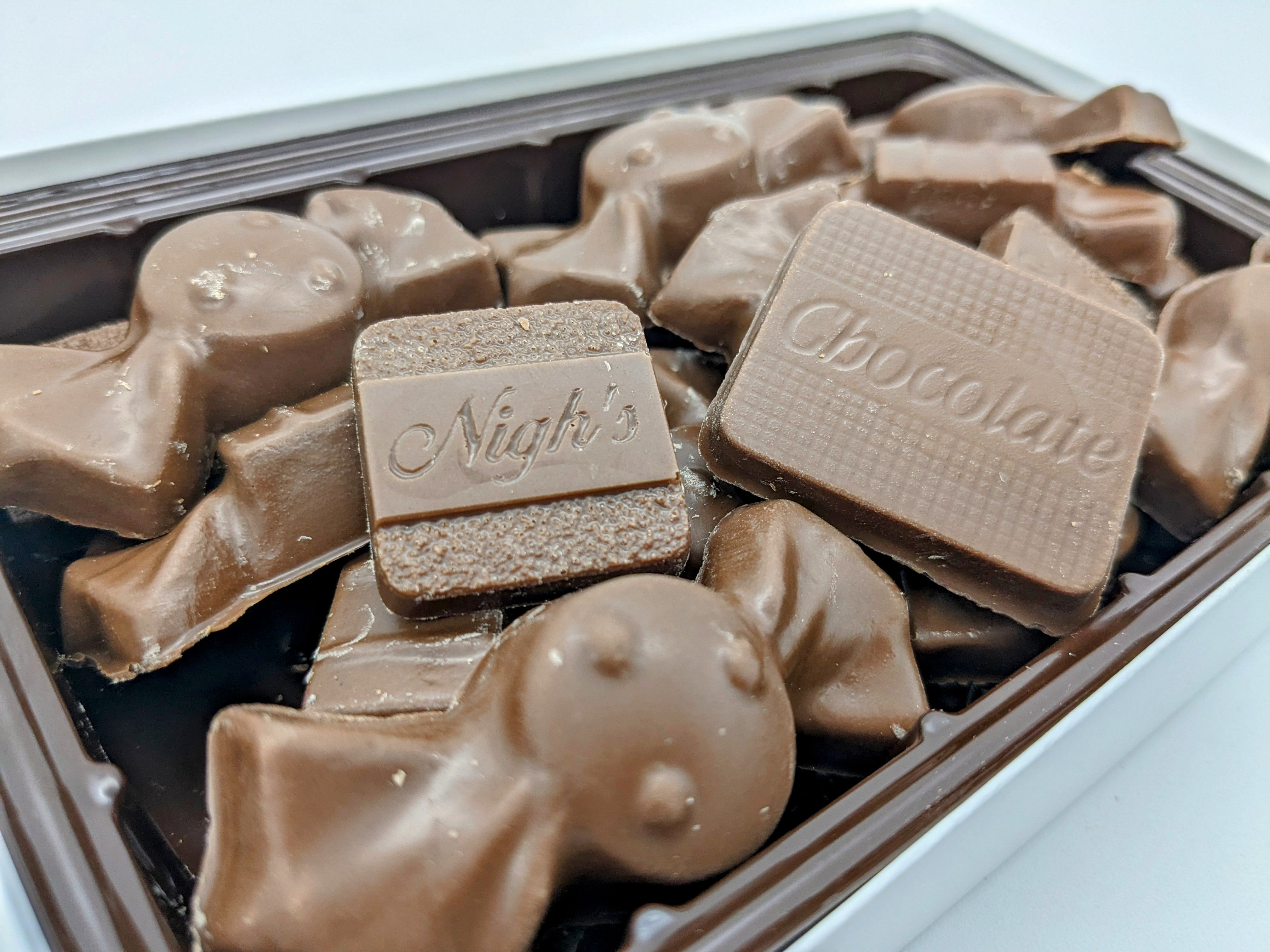 200g Nigh's Chocolates