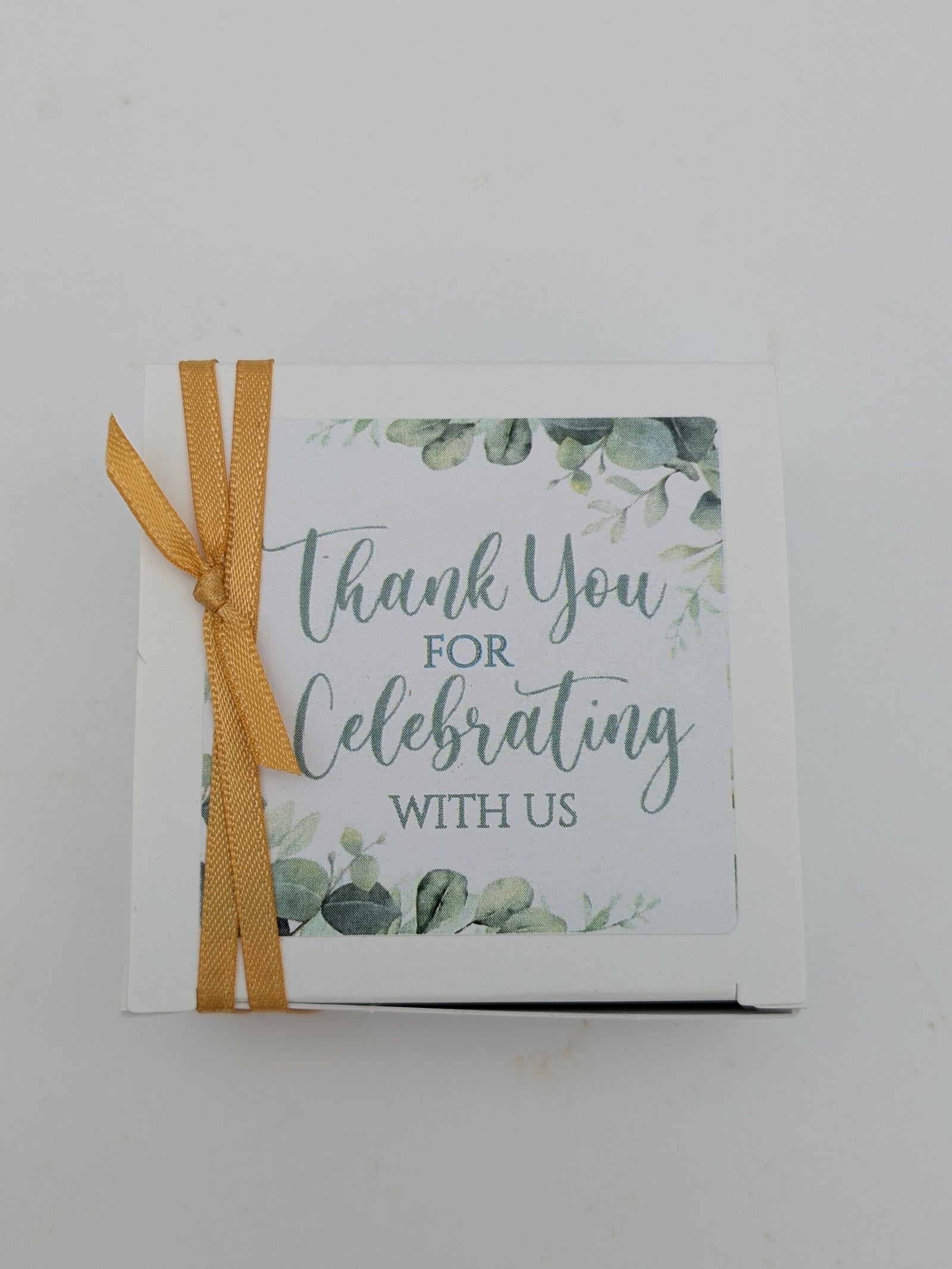 FAVOURS: Maxi Box $4.59