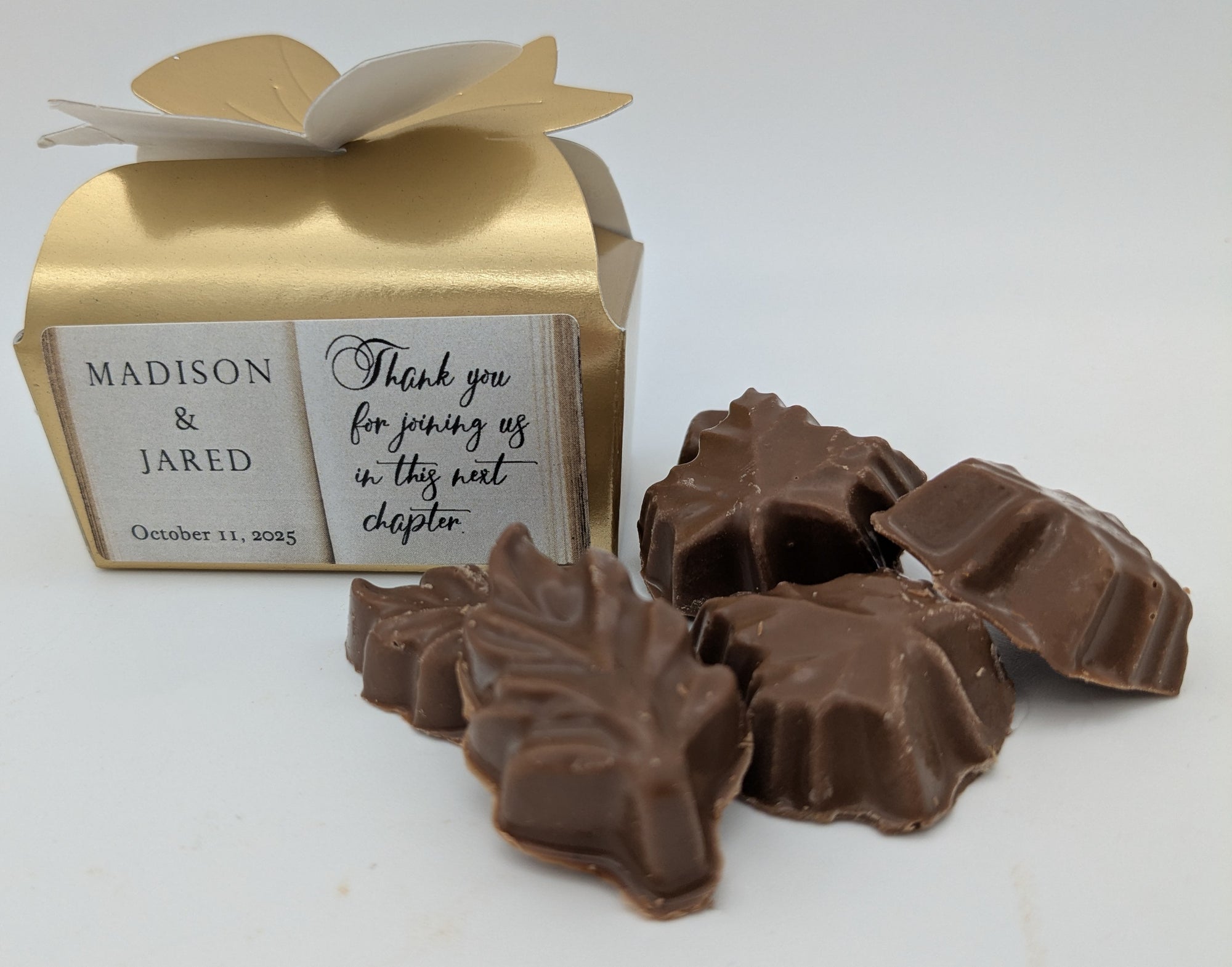 M.H. FALL LEAVES BOW BOX $3.99