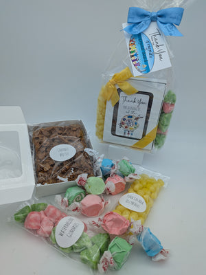 Custom Circle of Art Gift Package