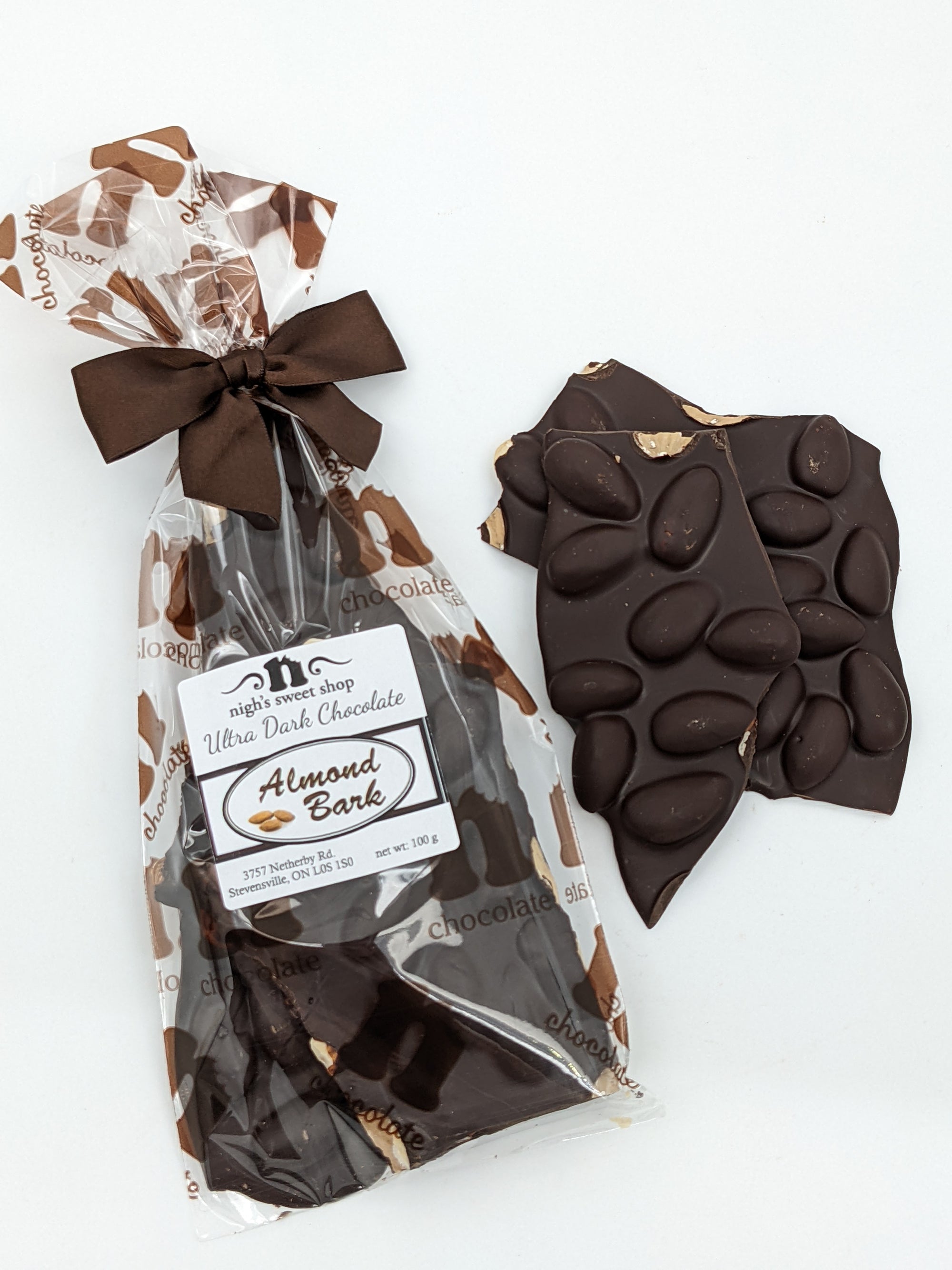 Ultra Dark Almond Bark 75%